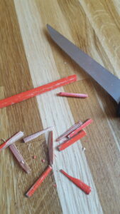 Použít lze i tuhu z pastelky